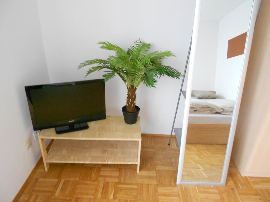 Apartments Hofgarten Регенсбург Номер фото